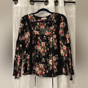 Altar’d State Floral Top